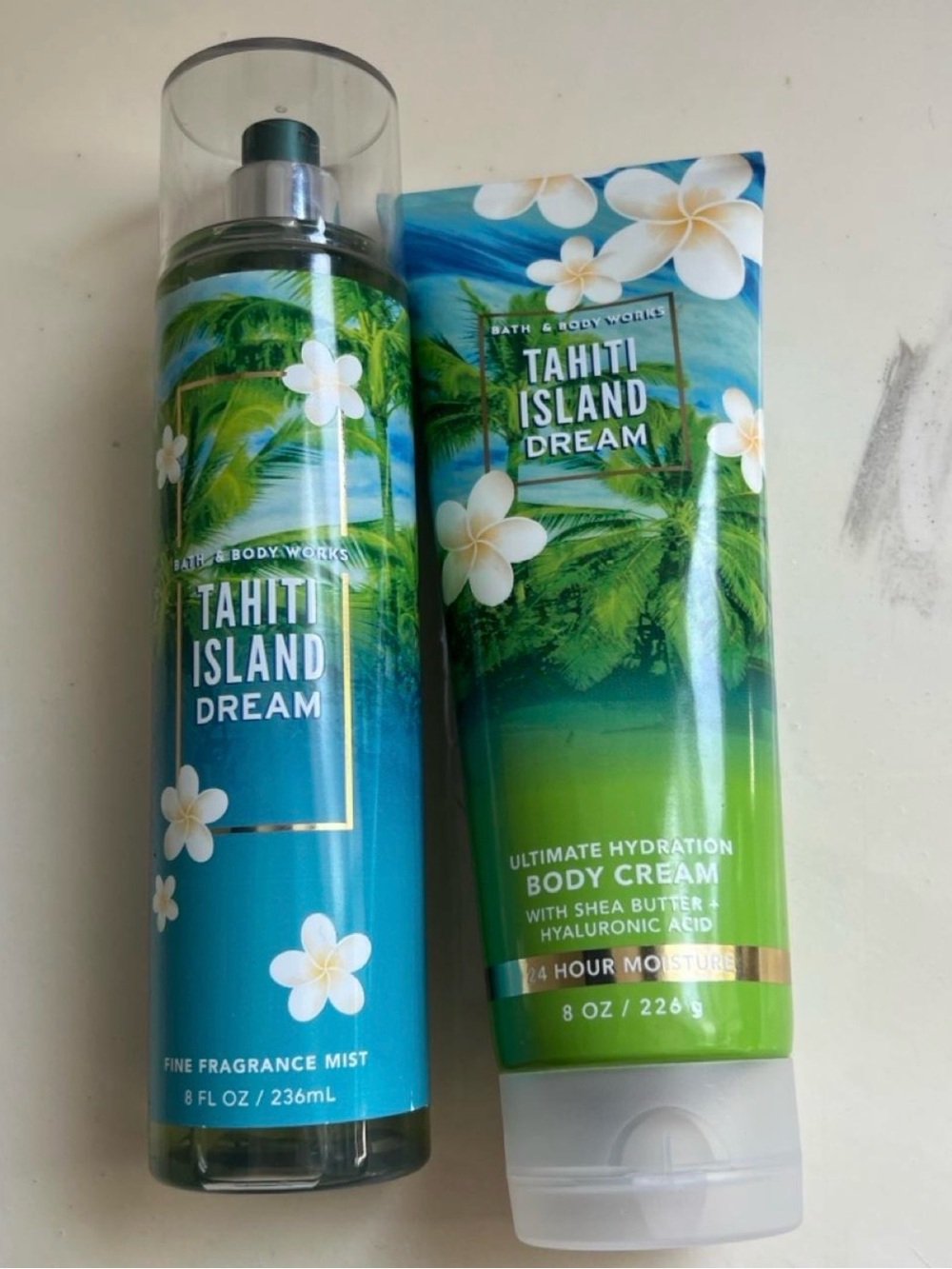 Bath & Body Works Tahiti Island Dream Bath Set in Teal and Green